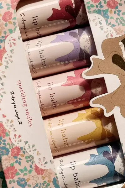 Konges Sløjd  Sada balzamov na pery  LIP BALM GLITTER 5 PCS 5-pak