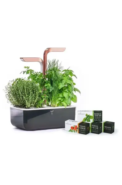 Autonomní domácí zahrada Veritable Smart 33 × 18,5 x 45 cm