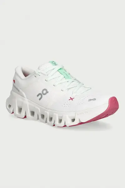 On  sneakers boty dámské Cloud X 5