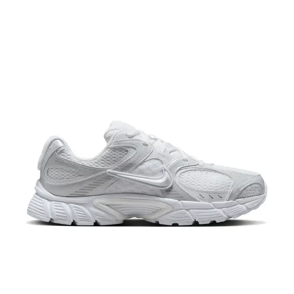 Nike V5 RNR 40