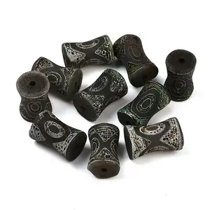 Tibetan Agate 3-Eye Beads