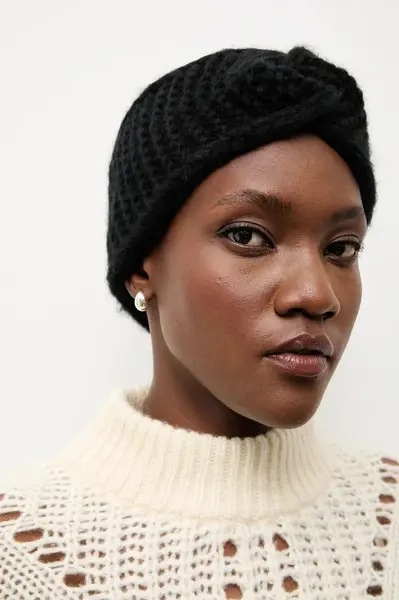 Čelenka s vlnou Answear.LAB