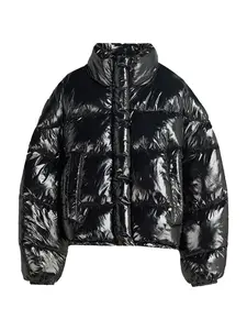 Bershka Zimná bunda  čierna