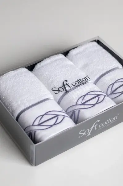 Dárková sada malých ručníků VITA, 3 ks Bílá / lila výšivka