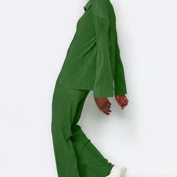 Trendyol Green Pleated Regular Buttoned Knitted Two Piece Set