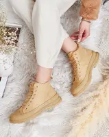 Resti Women's insulated sport shoes a'la sneakers Benvilo