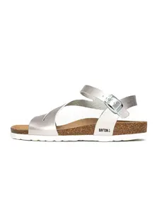 Bayton Remienkové sandále 'Jaeva'  strieborná