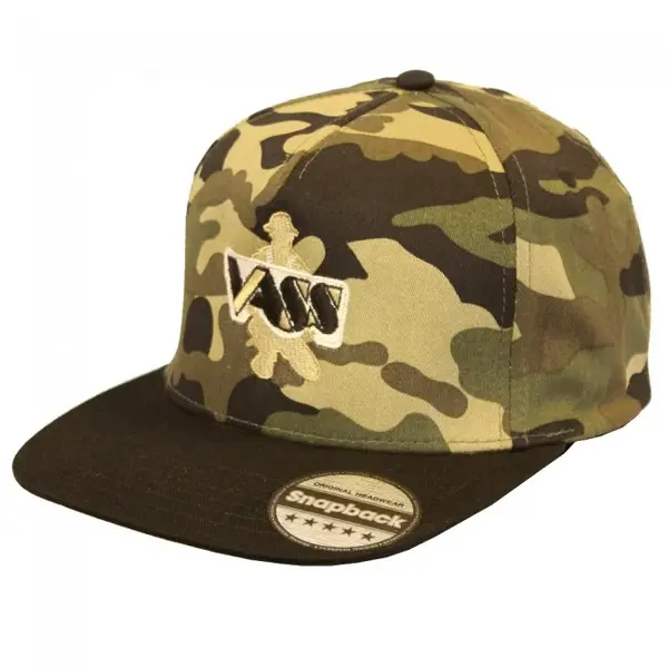 Vass šiltovka snapback camo with black peak