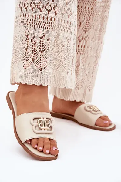 Boto Plné dámské sandály s ozdobným detailem béžové Nenitta