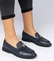 Gemre Navy blue women's loafers with gold decoration Senna