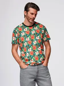 Ombre Men's full print floral pattern cotton t-shirt - black