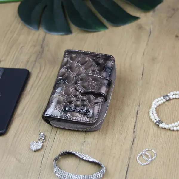 Extravagantní dámská kožená peněženka Cvokl, šedá