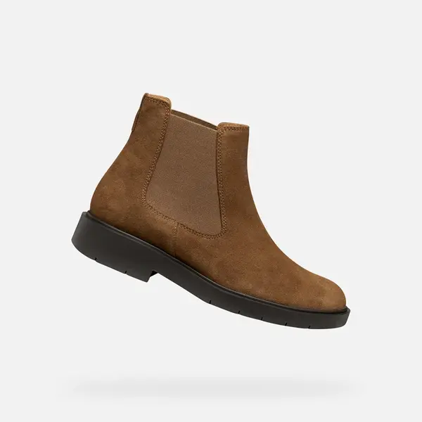 Hnědá dámská kotníková obuv Geox Spherica EC1 - Dámské