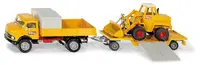 SIKU Super – súprava Mercedes-Benz 710 prevážajúca nakladač 411 Bölling, 1:50