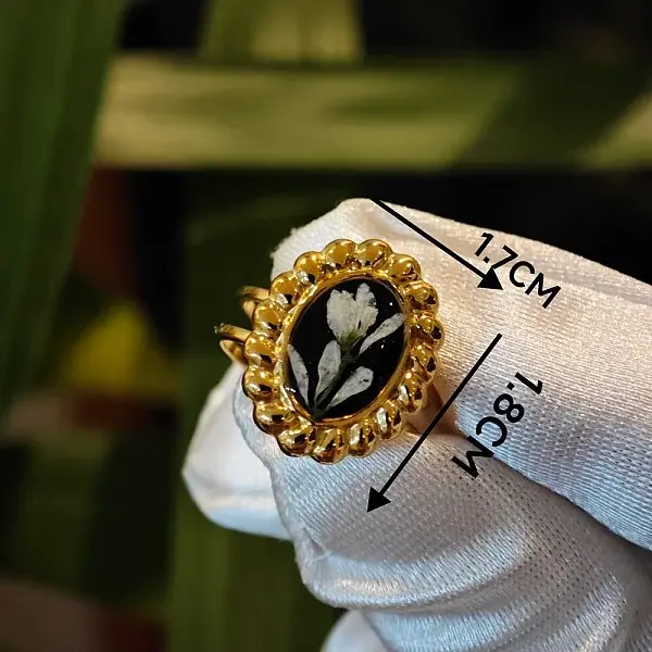 304 Stainless Steel with Epoxy Dried Flower Cuff Rings