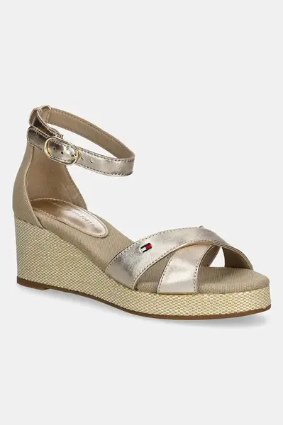 Sandály Tommy Hilfiger FLAG METALLIC MID WEDGE ESPAD zlatá barva, FW0FW08810
