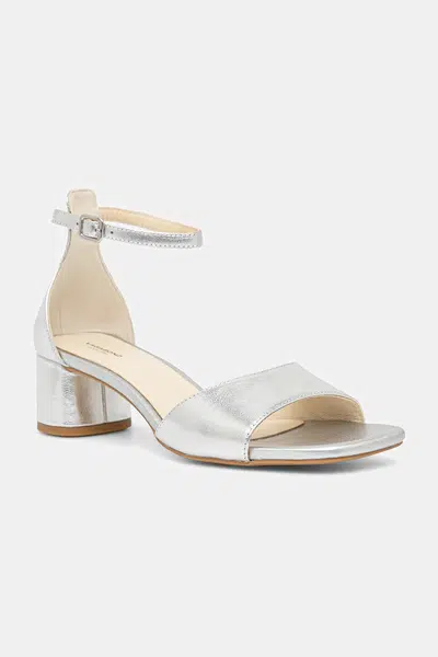Kožené sandály Vagabond Shoemakers PIPER stříbrná barva, 5921-083-79