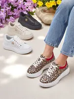 Resti Women's perforated sports sneakers Leopess