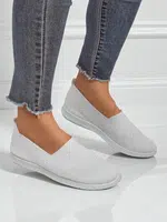 Resti White Ariadne women's ballerinas made of breathable fabric on a flat sole