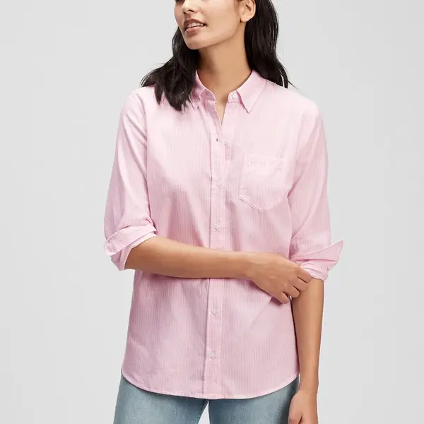 GAP Košeľa fitted boyfriend shirt in oxford Ružová