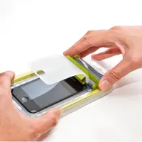 SLUŽBA - Odborné lepení fólií Screenshield nebo 3mk