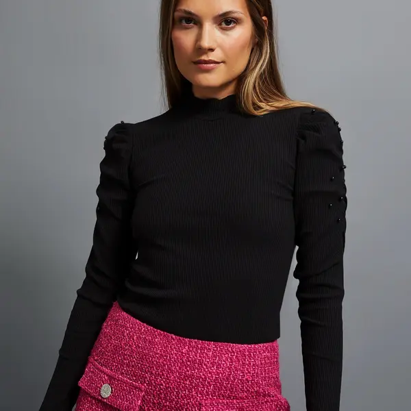 Halenka s nabíranými rukávy - černá