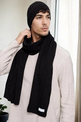 35261 Dewberry Mens Scarf Beret Set-BLACK