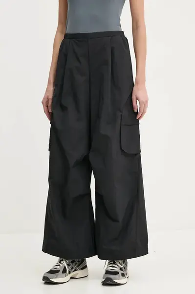 Tepláky adidas City Escape