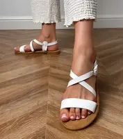 marka niezdefiniowana White flat sandals with a strap Kallis