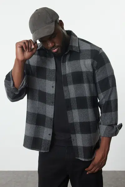 Trendyol Plus Size Regular Fit Black Winter Plaid Lumberjack Shirt
