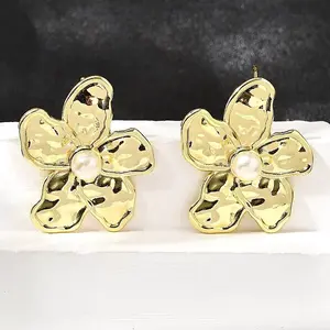 Rack Plating Flower Brass Stud Earrings