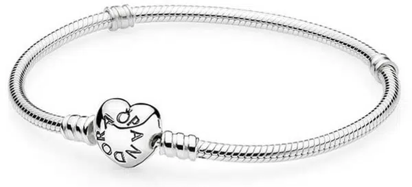 Pandora Strieborný náramok so srdiečkovým zapínaním 590719 23 cm