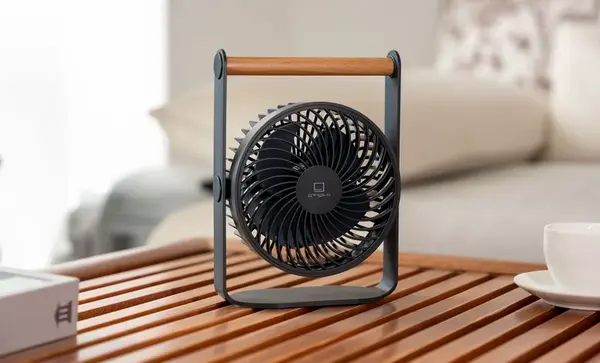 Přenosný větrák Lyra, více variant - Gingko Varianta: vesmírně šedá