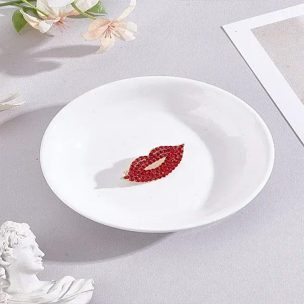 1Pc Lip Alloy Resin Brooches