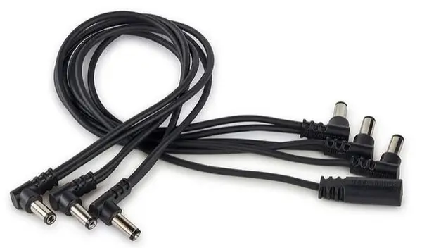 Rockboard Flat Daisy Chain Cable 6 Outputs Angled