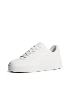 Bershka Nízke tenisky  biela