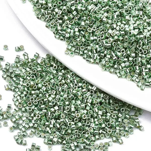 11/0 Grade A Glass Seed Beads