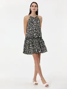 Černé vzorované šaty po kolena ORSAY