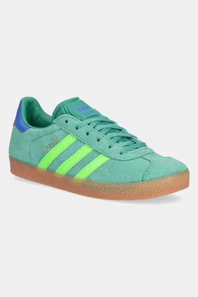 Semišové sneakers boty adidas Originals GAZELLE zelená barva, JP7127