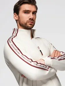 Ombre Men's unbuttoned sweatshirt with piping and high collar - cream
