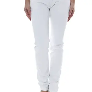 Bílé dámské rovné džíny
