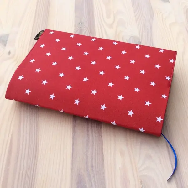 Obal na knihu - Hvězdy na červené (S)