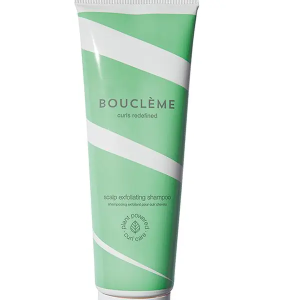 Boucléme Scalp Exfoliating Shampoo exfoliační šampon na kudrnaté vlasy 250 ml