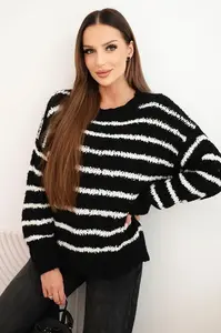 Kesi Włoski Dámský pruhovaný svetr s vlnou volného střihu černý