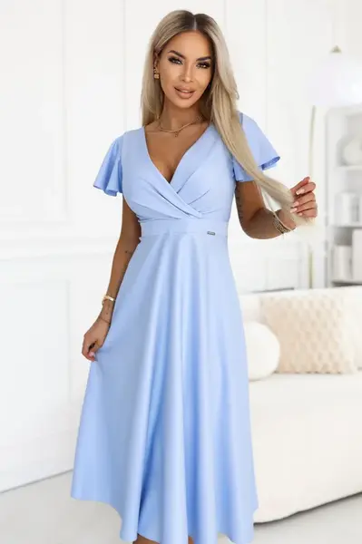 Midi šaty se třpytivým odleskem - světle modré