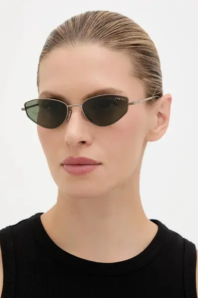 Vogue Slnečné okuliare VOGUE
