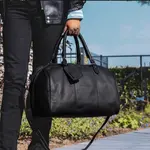 Pánska kožená cestovná taška The Chesterfield Brand Liam - čierna