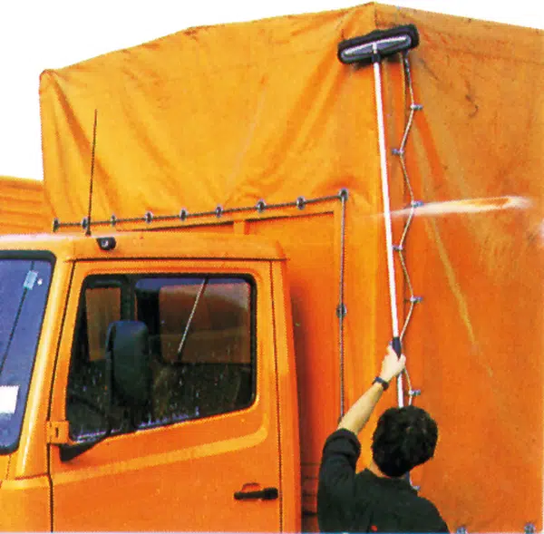 APA Násada pro průtokové kartáče teleskopická, extra délka 180-300 cm, hliník, mosazný závit