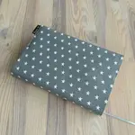 Obal na knihu - Hvězdy na šedé (UNI-XS)