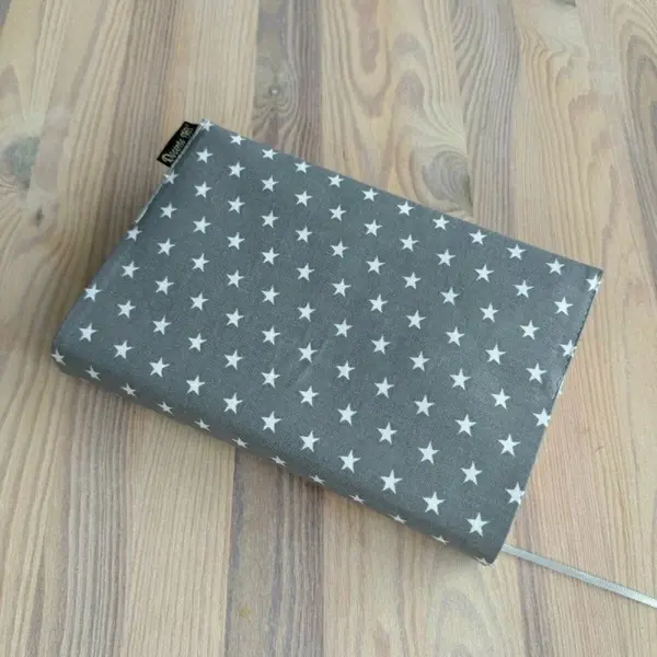 Obal na knihu - Hvězdy na šedé (UNI-XS)